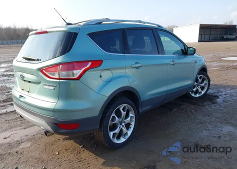 2013 Ford Escape Titanium из США, поврежденный, VIN 1FMCU0J97DUD36219